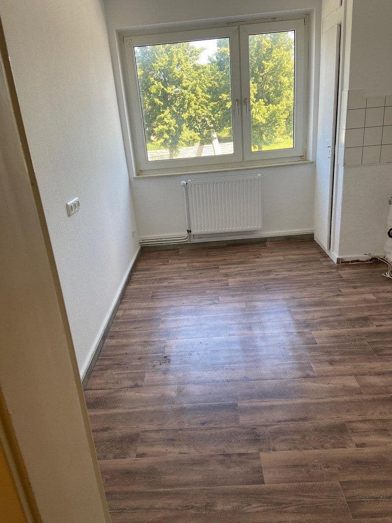 Pronájem bytu 2+1 50 m², Bismarckstraße 150, Wilhelmshaven, Dolní Sasko Pronájem bytu 2+1 50 m², Bismarckstraße 150, Wilhelmshaven, Dolní Sasko