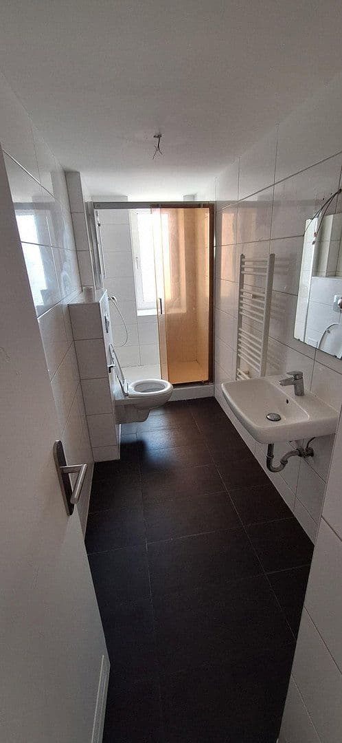 Pronájem bytu 4+1 95 m², Gökerstraße 71, Wilhelmshaven, Dolní Sasko Pronájem bytu 4+1 95 m², Gökerstraße 71, Wilhelmshaven, Dolní Sasko
