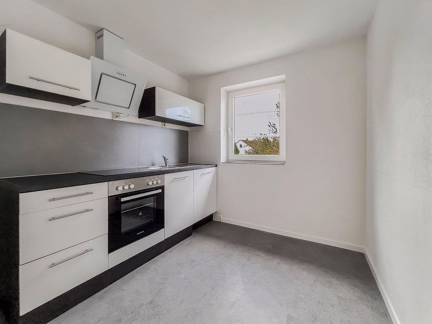 Prodej bytu 3+1 67 m², Biberach an der Riß, Bádensko-Württembersko Prodej bytu 3+1 67 m², Biberach an der Riß, Bádensko-Württembersko