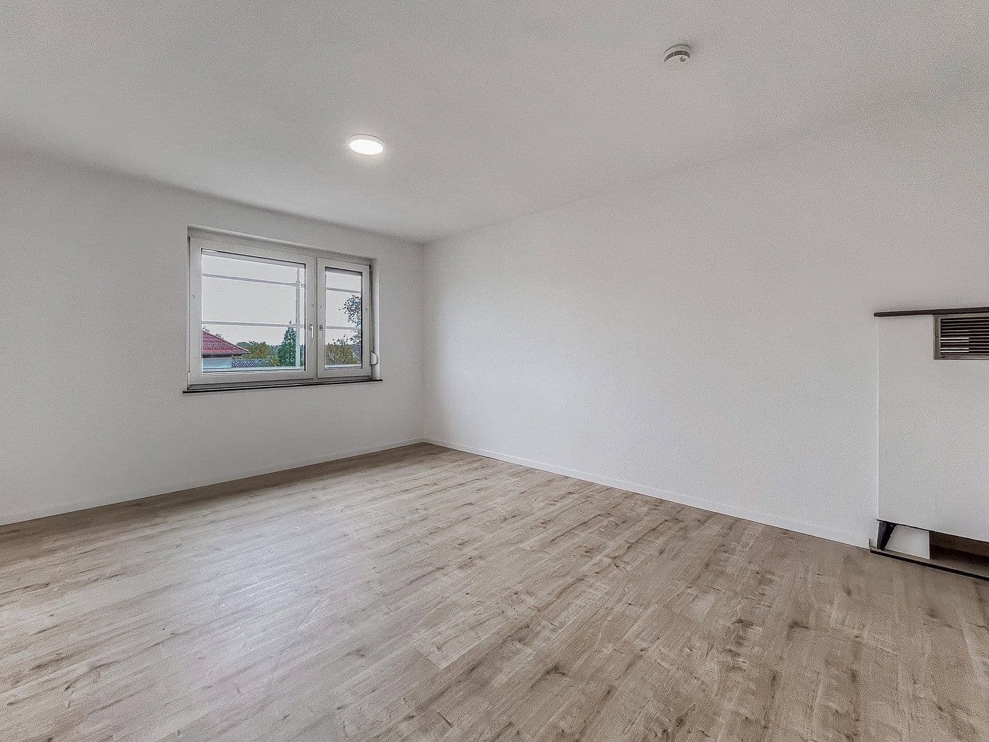 Prodej bytu 3+1 67 m², Biberach an der Riß, Bádensko-Württembersko Prodej bytu 3+1 67 m², Biberach an der Riß, Bádensko-Württembersko