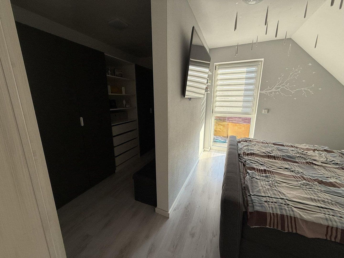 Prodej domu 160 m², pozemek 625 m², Dürrwangen, Bavorsko Prodej domu 160 m², pozemek 625 m², Dürrwangen, Bavorsko