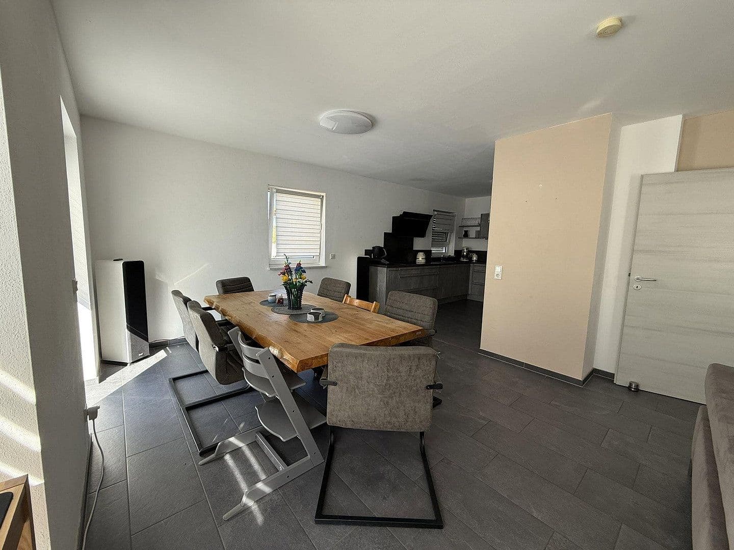 Prodej domu 160 m², pozemek 625 m², Dürrwangen, Bavorsko Prodej domu 160 m², pozemek 625 m², Dürrwangen, Bavorsko