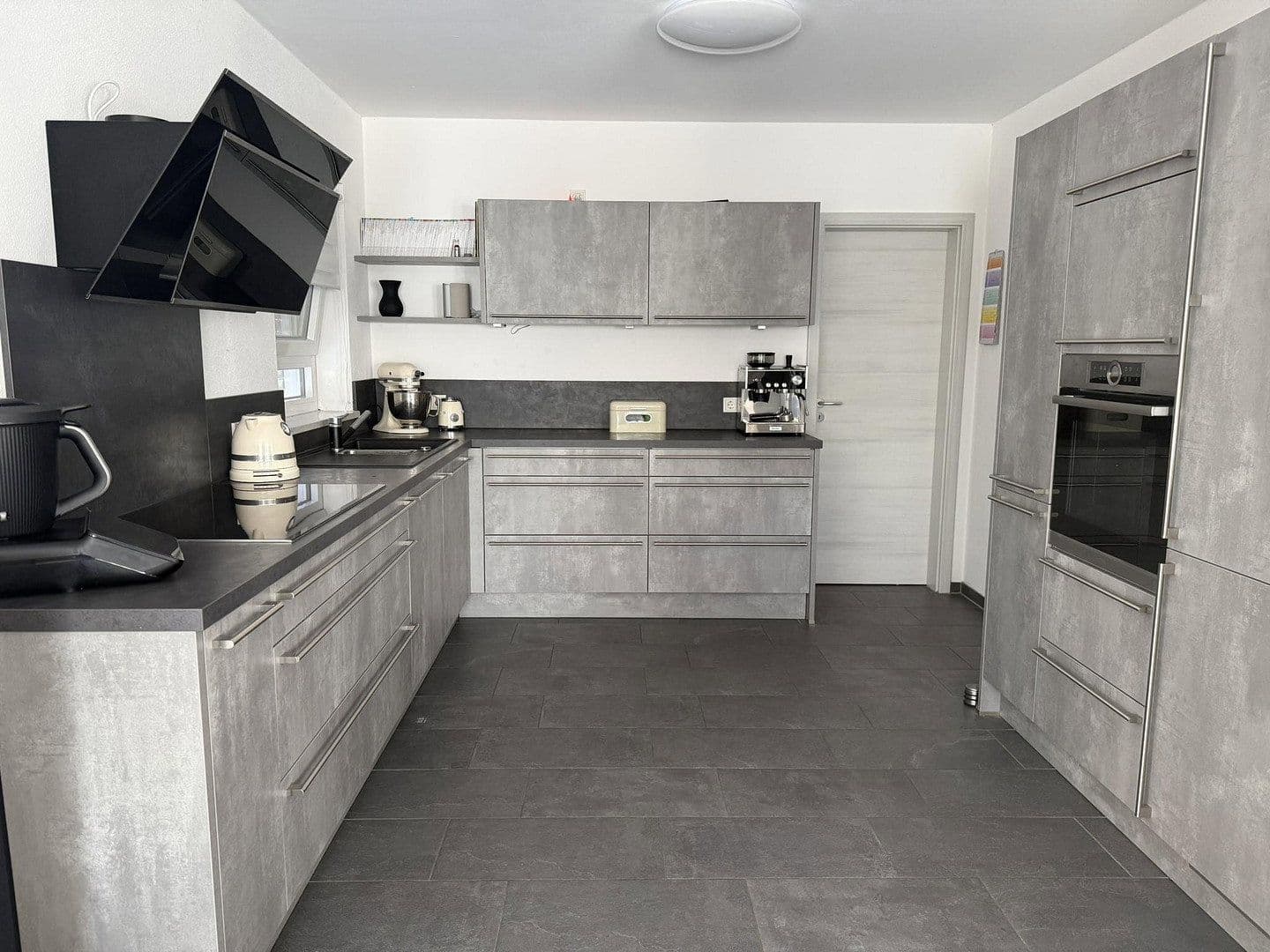 Prodej domu 160 m², pozemek 625 m², Dürrwangen, Bavorsko Prodej domu 160 m², pozemek 625 m², Dürrwangen, Bavorsko