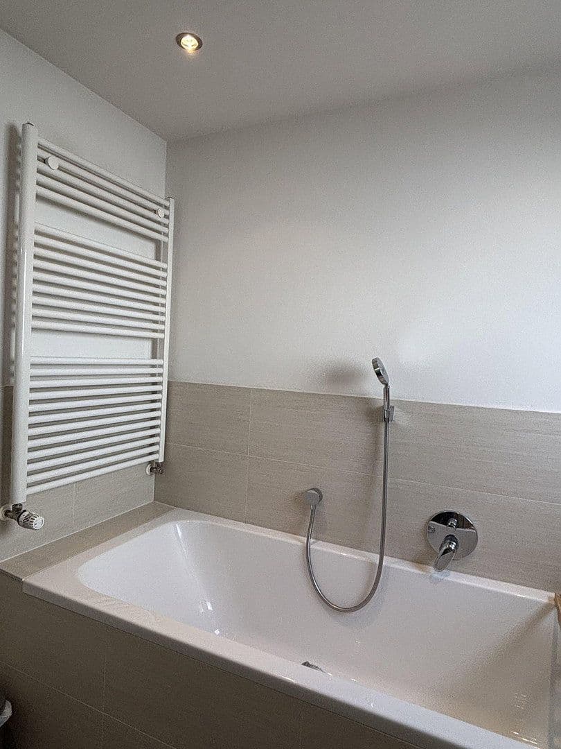 Prodej domu 140 m², pozemek 185 m², Hanau, Hessen Prodej domu 140 m², pozemek 185 m², Hanau, Hessen