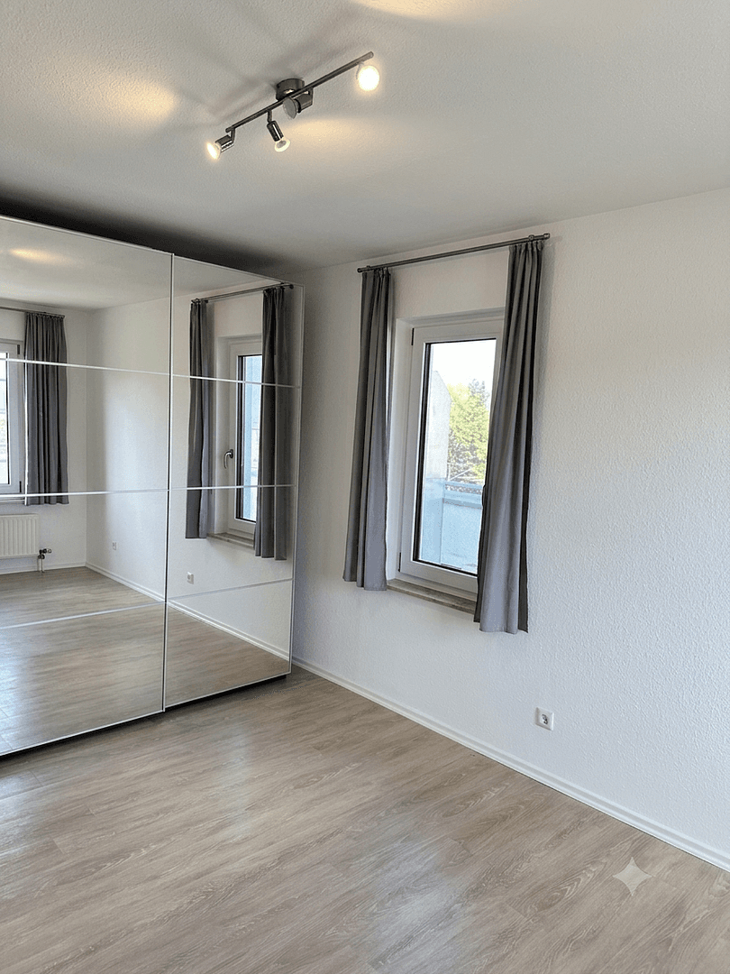 Pronájem bytu 2+1 76 m², Karlsruhe, Bádensko-Württembersko Pronájem bytu 2+1 76 m², Karlsruhe, Bádensko-Württembersko