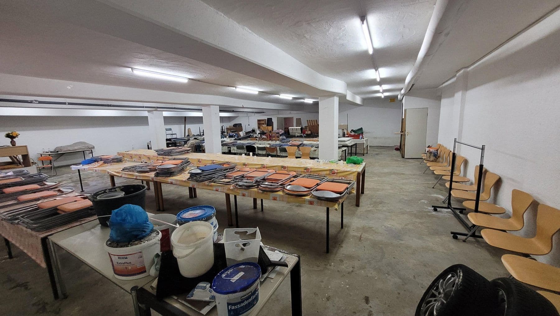 Prodej nebytového prostoru 1.465 m², Banaterstr.5, Bobingen, Bavorsko Prodej nebytového prostoru 1.465 m², Banaterstr.5, Bobingen, Bavorsko