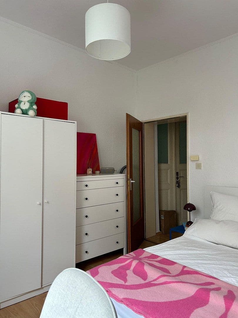 Pronájem bytu 1+1 24 m², Samwerstraße 5, Kiel, Šlesvicko-Holštýnsko Pronájem bytu 1+1 24 m², Samwerstraße 5, Kiel, Šlesvicko-Holštýnsko