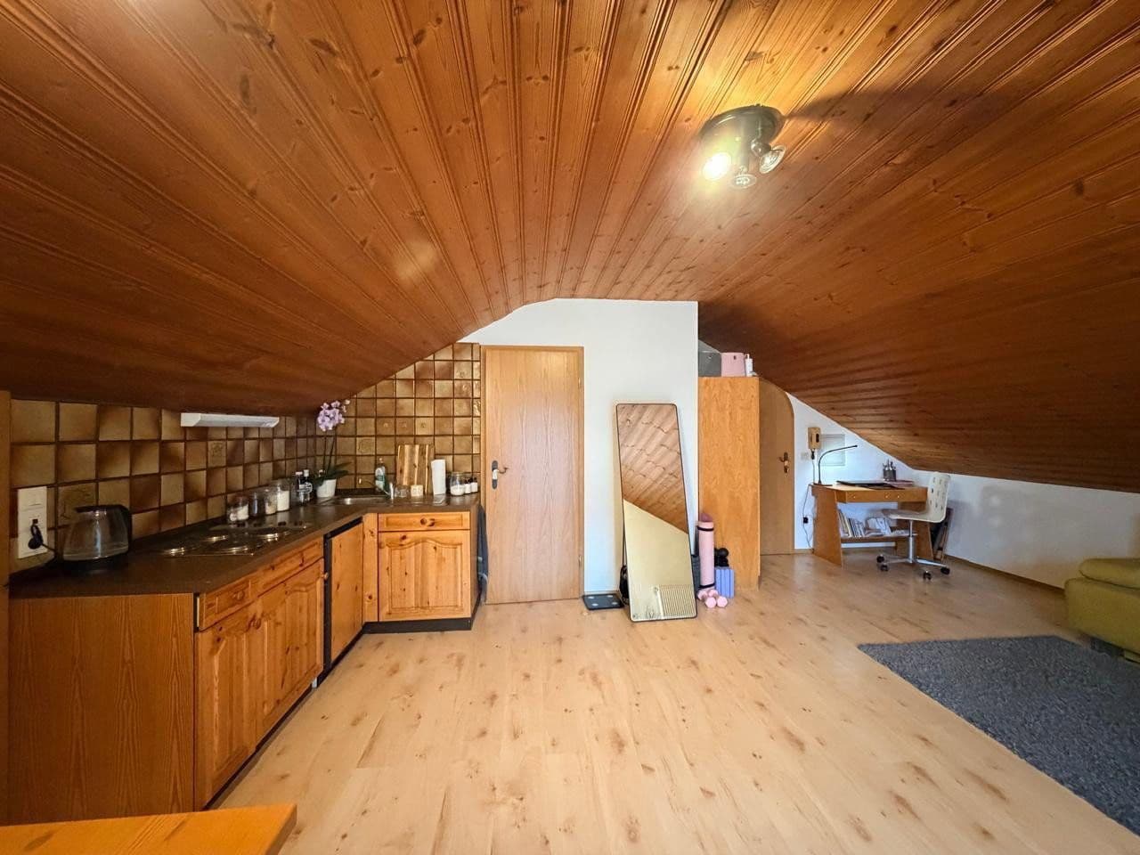 Pronájem bytu 1+1 35 m², Hauptstraße 9, Ohlstadt, Bavorsko Pronájem bytu 1+1 35 m², Hauptstraße 9, Ohlstadt, Bavorsko