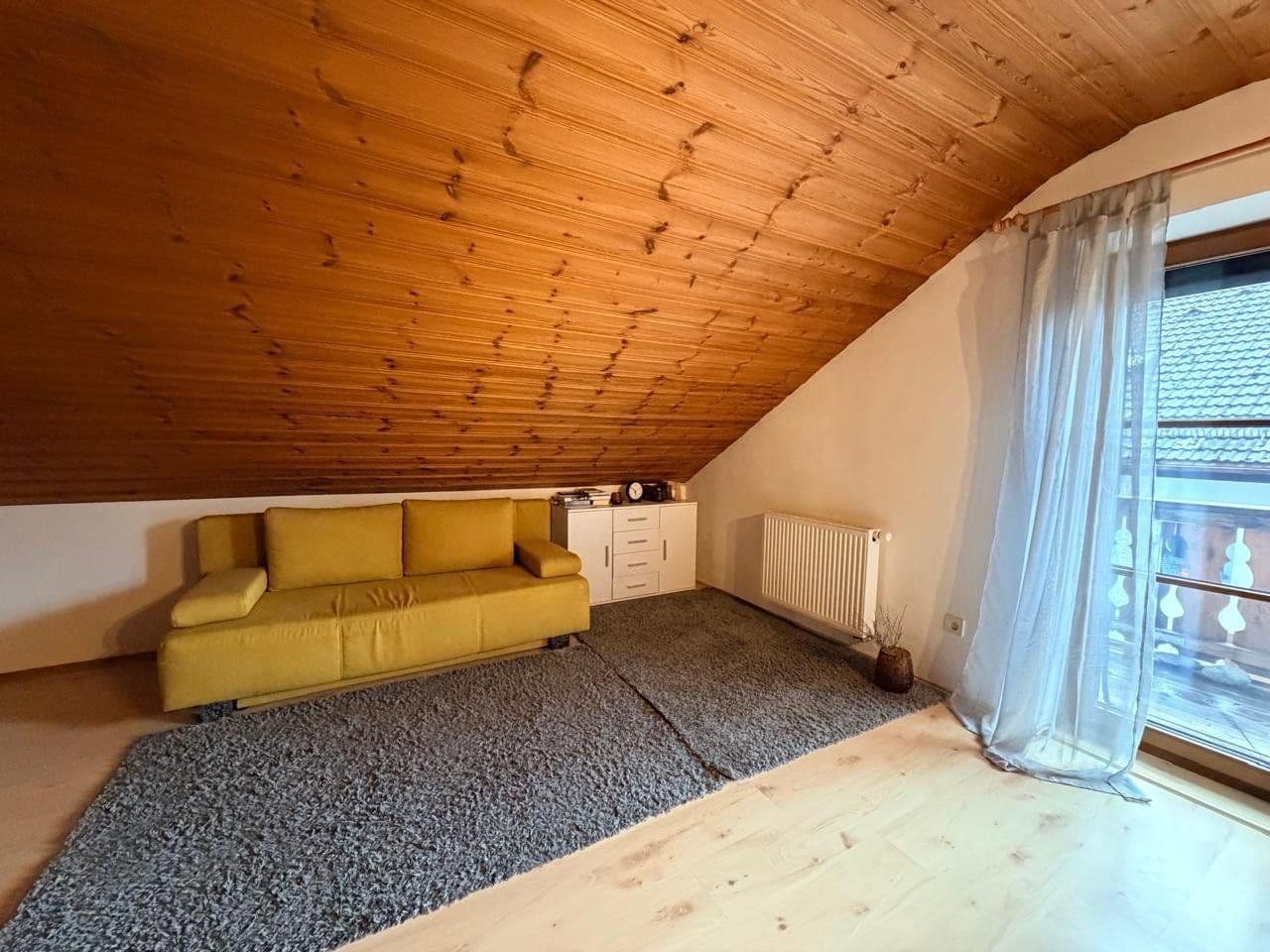 Pronájem bytu 1+1 35 m², Hauptstraße 9, Ohlstadt, Bavorsko Pronájem bytu 1+1 35 m², Hauptstraße 9, Ohlstadt, Bavorsko