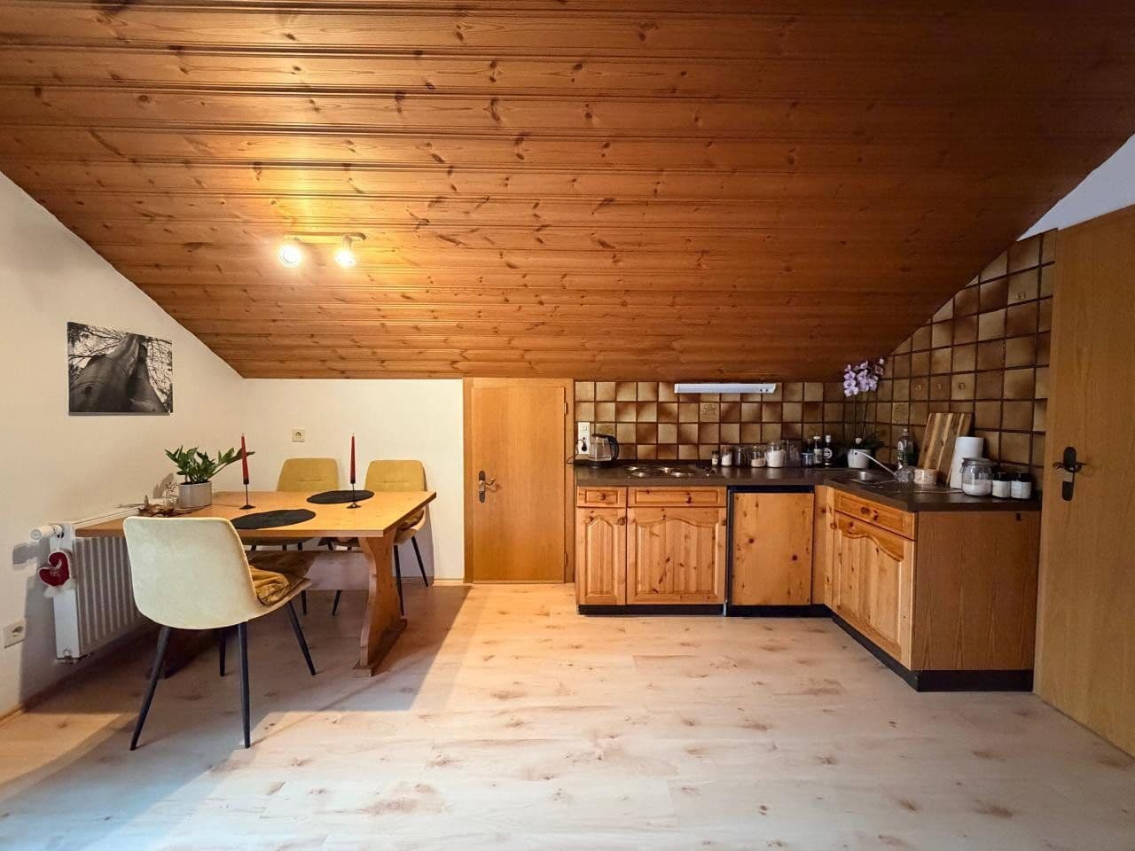 Pronájem bytu 1+1 35 m², Hauptstraße 9, Ohlstadt, Bavorsko Pronájem bytu 1+1 35 m², Hauptstraße 9, Ohlstadt, Bavorsko