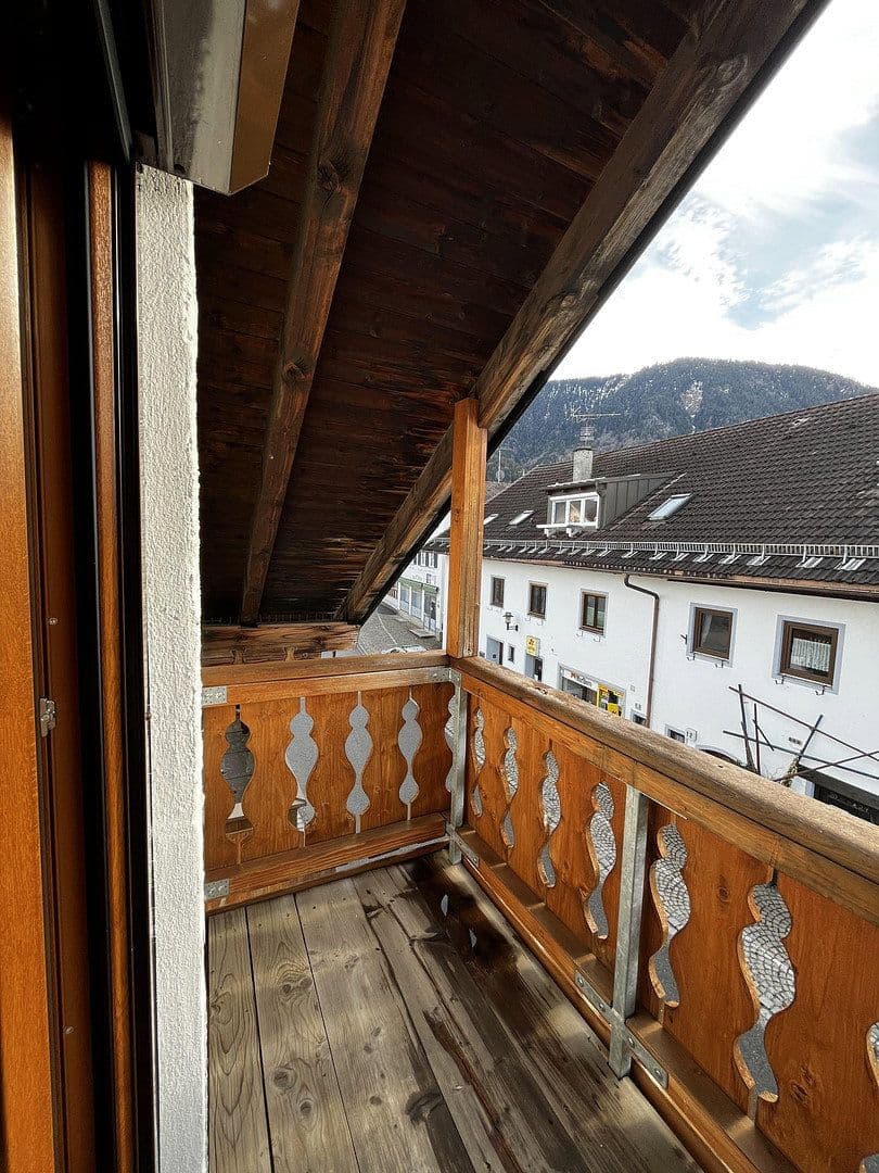 Pronájem bytu 1+1 35 m², Hauptstraße 9, Ohlstadt, Bavorsko Pronájem bytu 1+1 35 m², Hauptstraße 9, Ohlstadt, Bavorsko