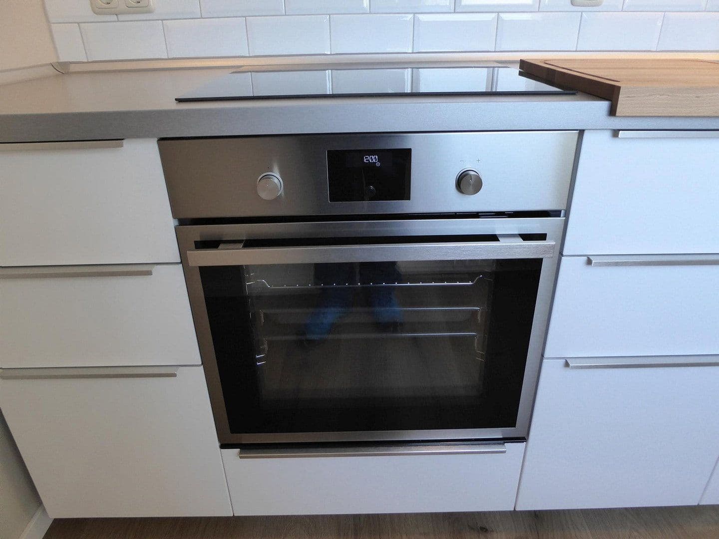 Pronájem bytu 1+1 42 m², Wiesbaden, Hessen Pronájem bytu 1+1 42 m², Wiesbaden, Hessen