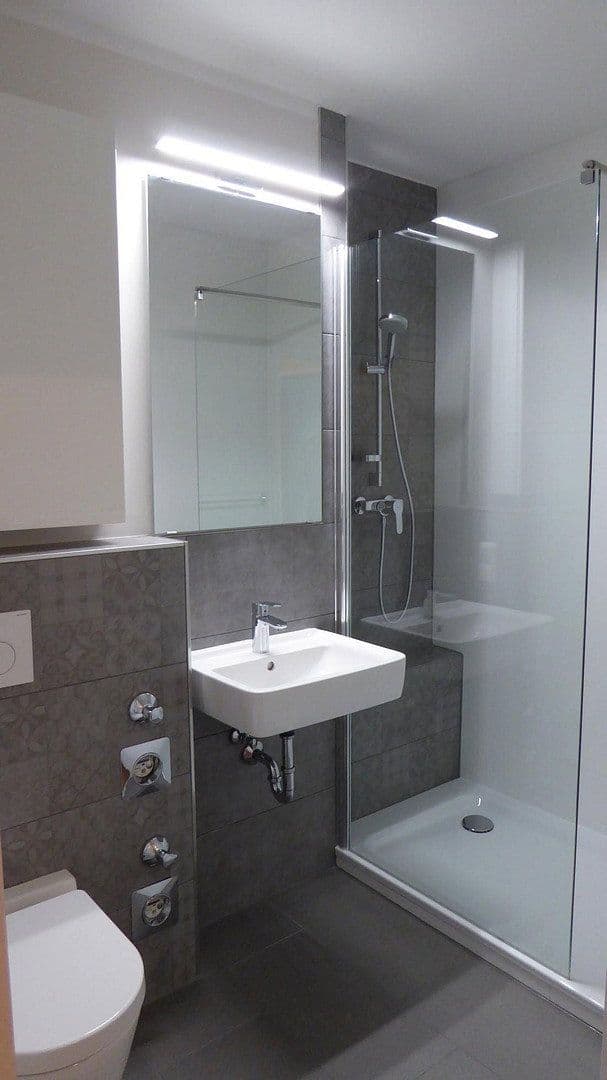 Pronájem bytu 1+1 42 m², Wiesbaden, Hessen Pronájem bytu 1+1 42 m², Wiesbaden, Hessen