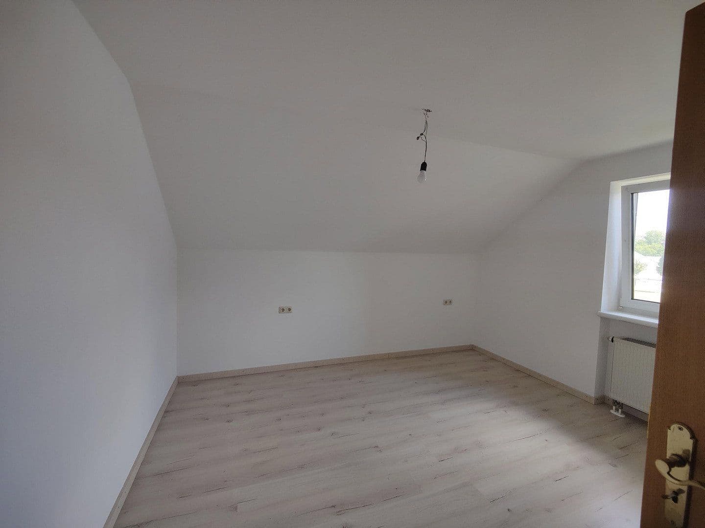 Pronájem bytu 3+1 67 m², Türkheim, Bavorsko Pronájem bytu 3+1 67 m², Türkheim, Bavorsko