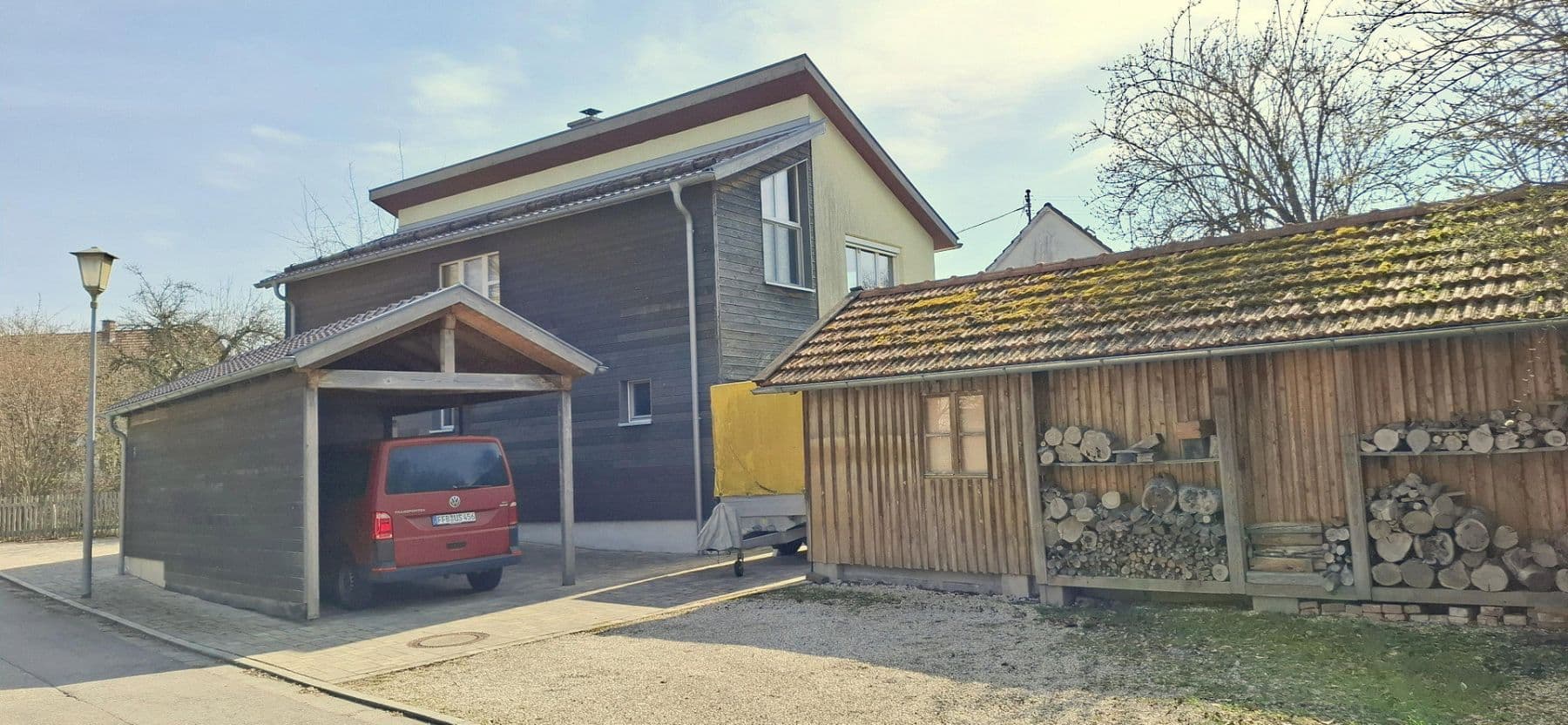 Prodej domu 135 m², pozemek 716 m², Adelshofen, Bavorsko Prodej domu 135 m², pozemek 716 m², Adelshofen, Bavorsko