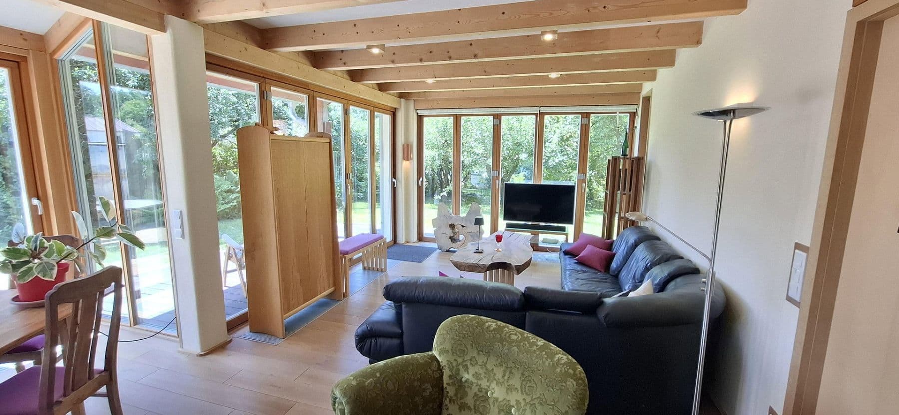 Prodej domu 135 m², pozemek 716 m², Adelshofen, Bavorsko Prodej domu 135 m², pozemek 716 m², Adelshofen, Bavorsko
