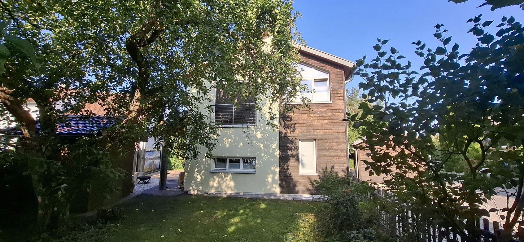 Prodej domu 135 m², pozemek 716 m², Adelshofen, Bavorsko Prodej domu 135 m², pozemek 716 m², Adelshofen, Bavorsko