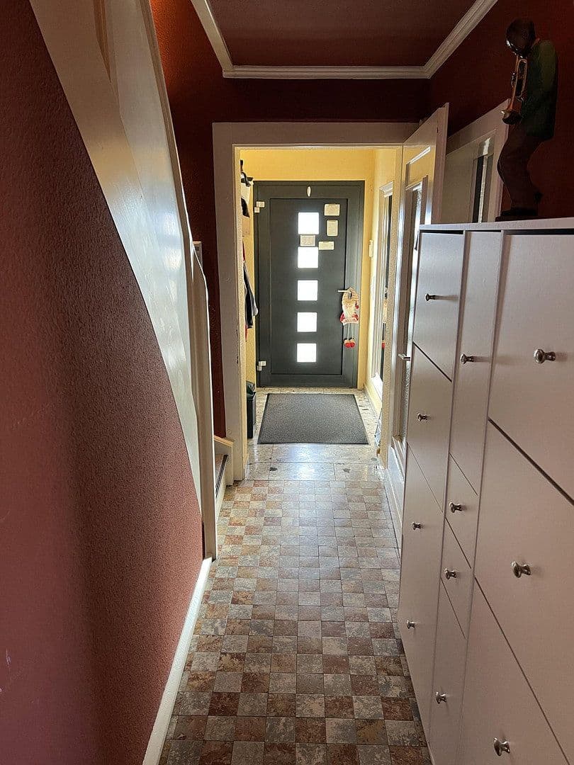Prodej domu 200 m², pozemek 1.170 m², Sehnde, Dolní Sasko Prodej domu 200 m², pozemek 1.170 m², Sehnde, Dolní Sasko