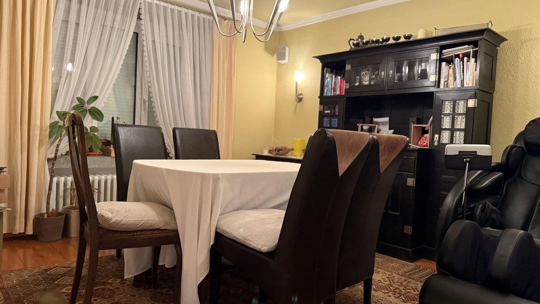Prodej domu 200 m², pozemek 1.170 m², Sehnde, Dolní Sasko Prodej domu 200 m², pozemek 1.170 m², Sehnde, Dolní Sasko