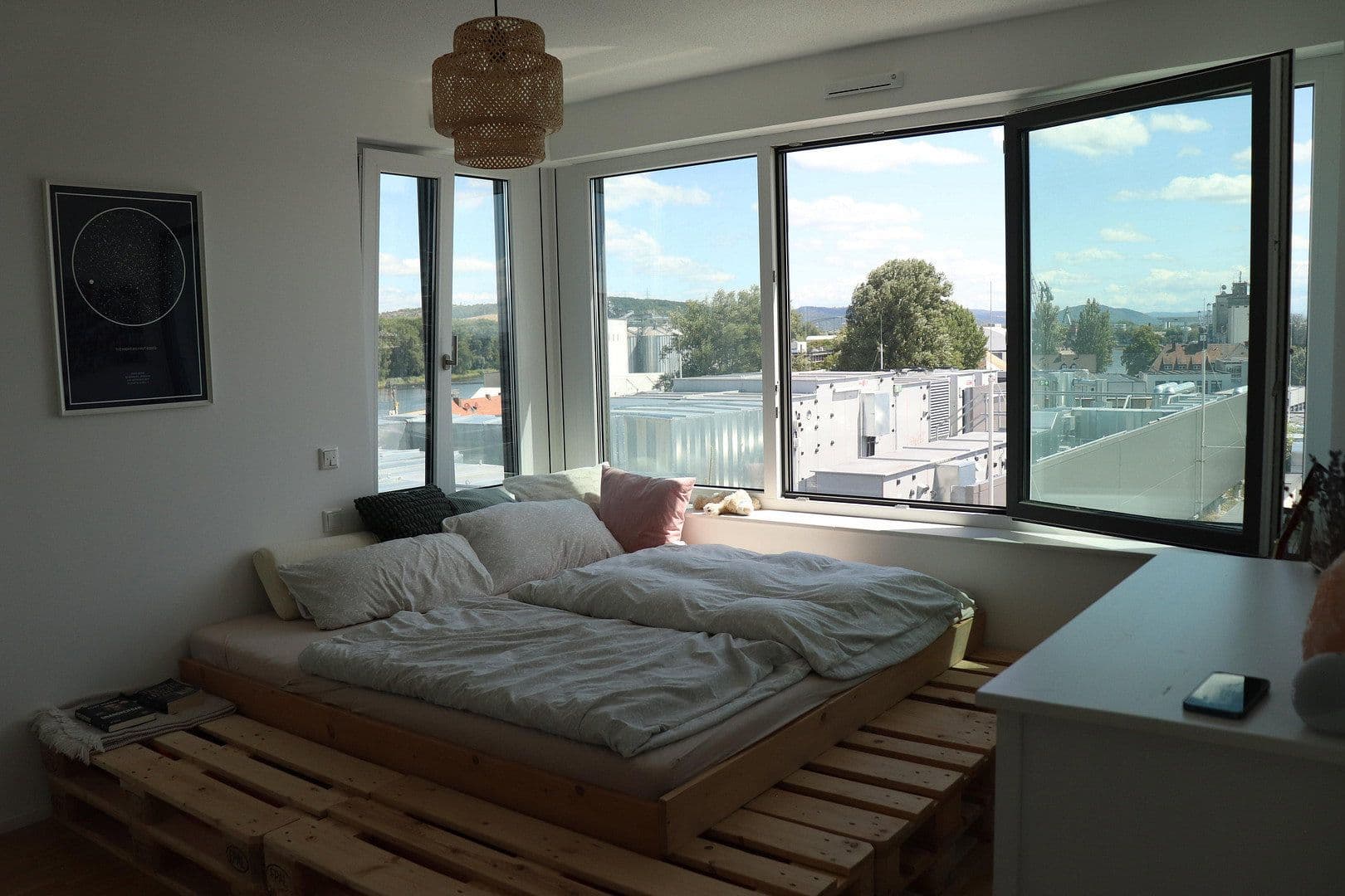 Pronájem bytu 2+1 78 m², Johanna-Dachs-Str. 36, Regensburg, Bavorsko Pronájem bytu 2+1 78 m², Johanna-Dachs-Str. 36, Regensburg, Bavorsko