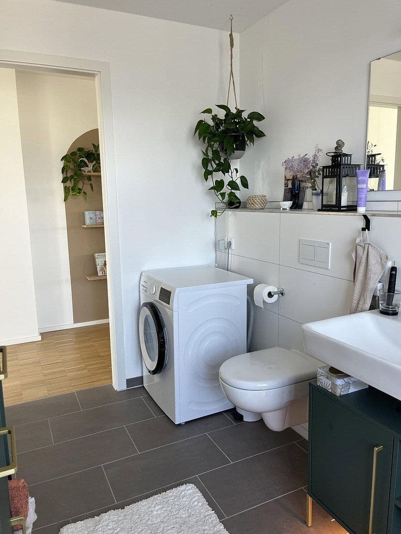 Pronájem bytu 2+1 78 m², Johanna-Dachs-Str. 36, Regensburg, Bavorsko Pronájem bytu 2+1 78 m², Johanna-Dachs-Str. 36, Regensburg, Bavorsko