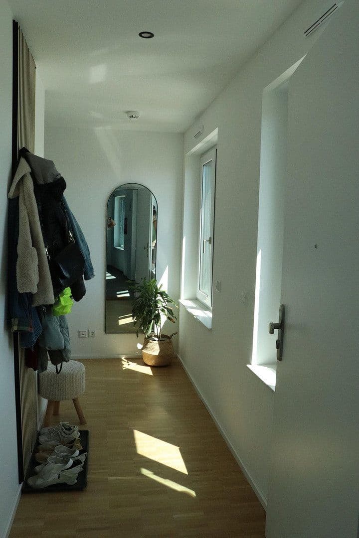 Pronájem bytu 2+1 78 m², Johanna-Dachs-Str. 36, Regensburg, Bavorsko Pronájem bytu 2+1 78 m², Johanna-Dachs-Str. 36, Regensburg, Bavorsko