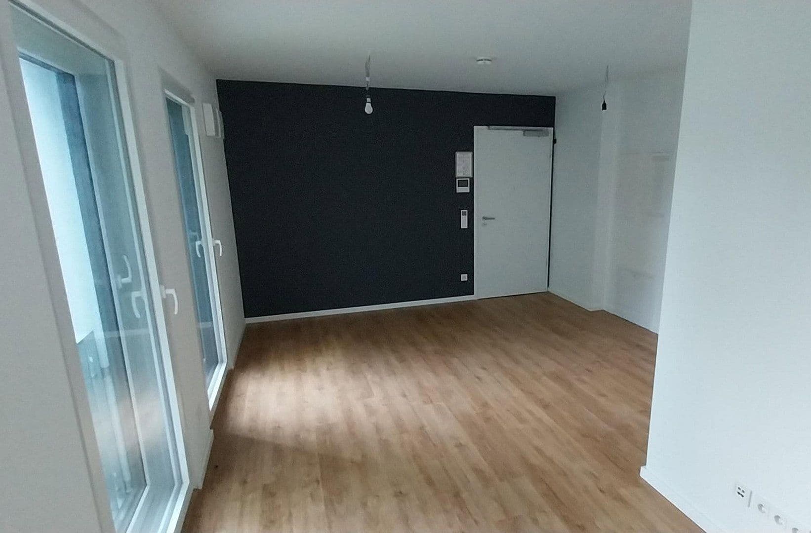 Pronájem bytu 1+1 27 m², Rembrandtstraße 20, Berlin, Berlín Pronájem bytu 1+1 27 m², Rembrandtstraße 20, Berlin, Berlín