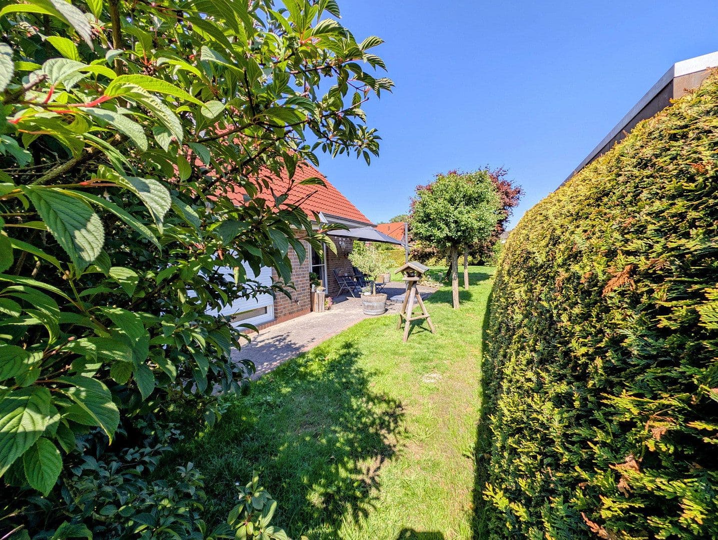 Prodej domu 188 m², pozemek 760 m², Jade, Dolní Sasko Prodej domu 188 m², pozemek 760 m², Jade, Dolní Sasko