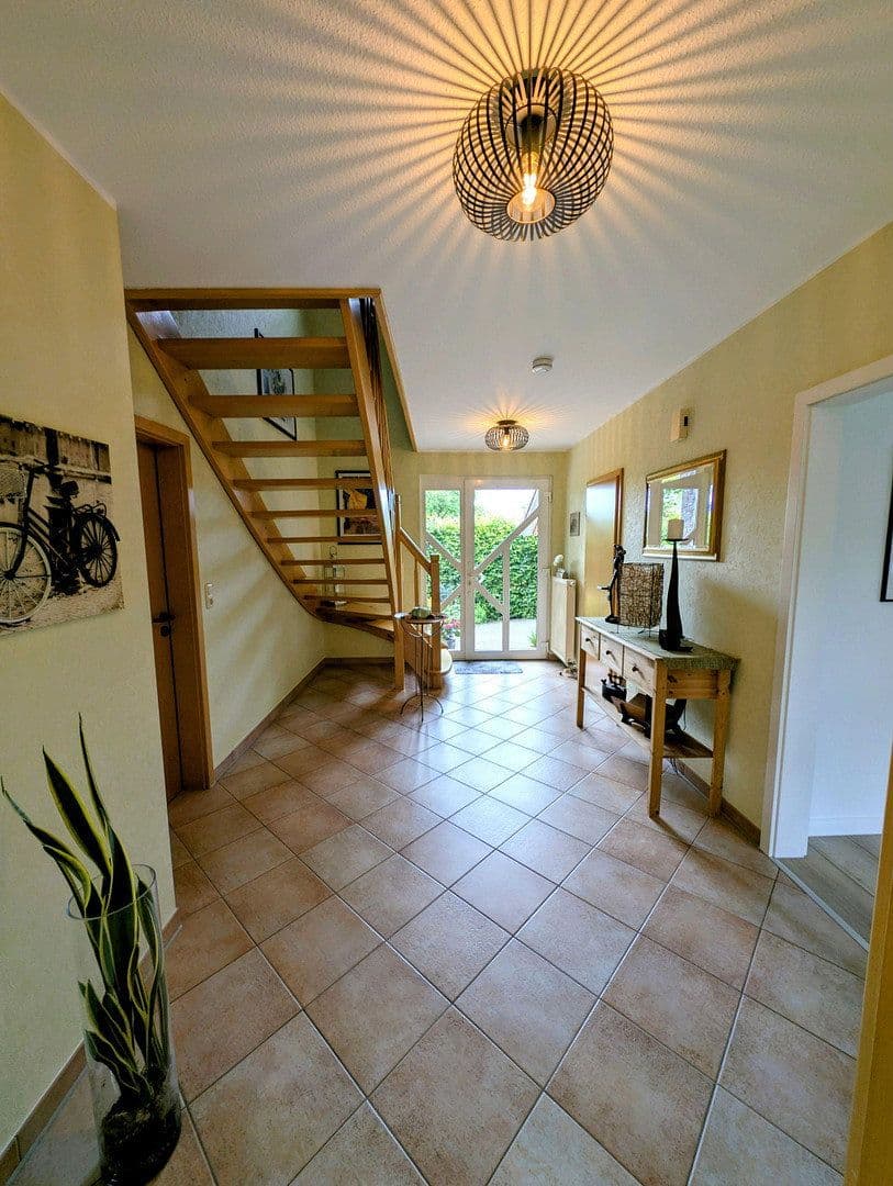 Prodej domu 188 m², pozemek 760 m², Jade, Dolní Sasko Prodej domu 188 m², pozemek 760 m², Jade, Dolní Sasko