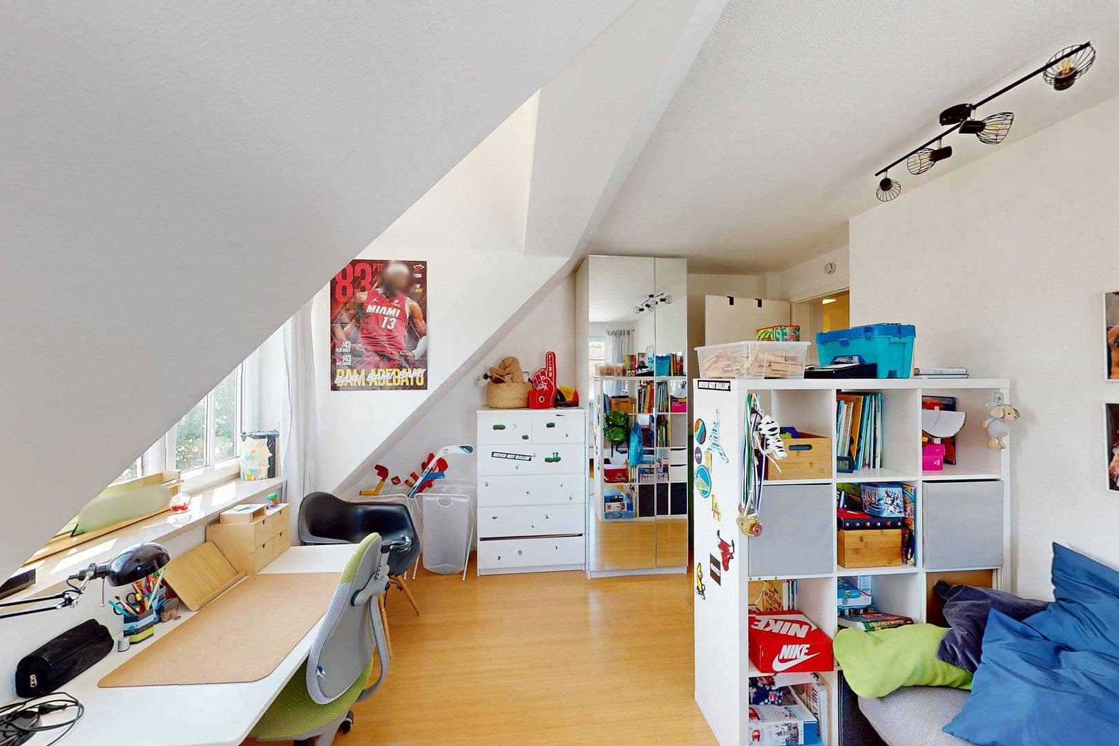 Prodej bytu 5+1 163 m², Manzostr. 15, München, Bavorsko Prodej bytu 5+1 163 m², Manzostr. 15, München, Bavorsko