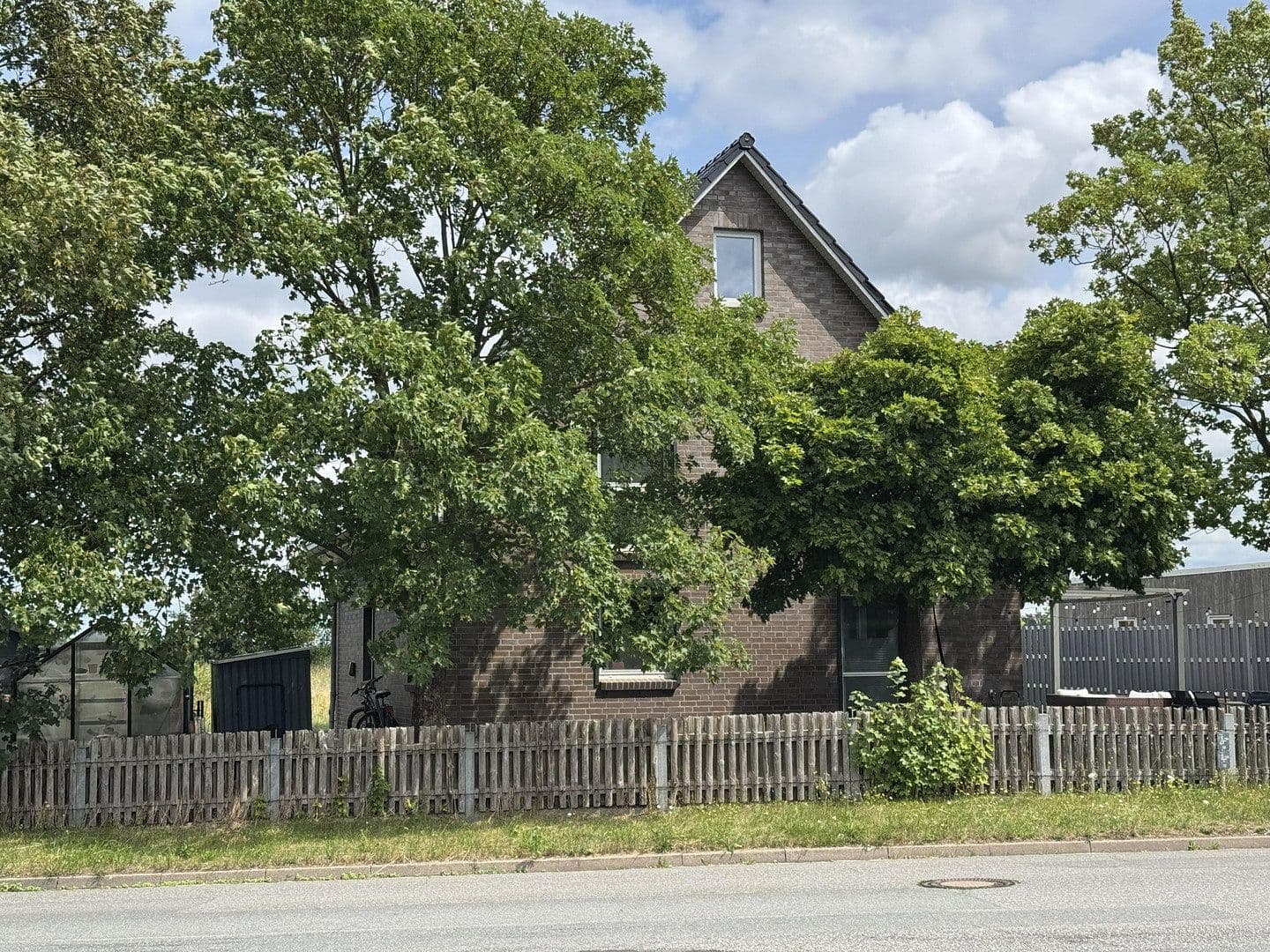 Prodej domu 149 m², pozemek 401 m², Hauptstraße 59b, Wesenberg, Šlesvicko-Holštýnsko Prodej domu 149 m², pozemek 401 m², Hauptstraße 59b, Wesenberg, Šlesvicko-Holštýnsko