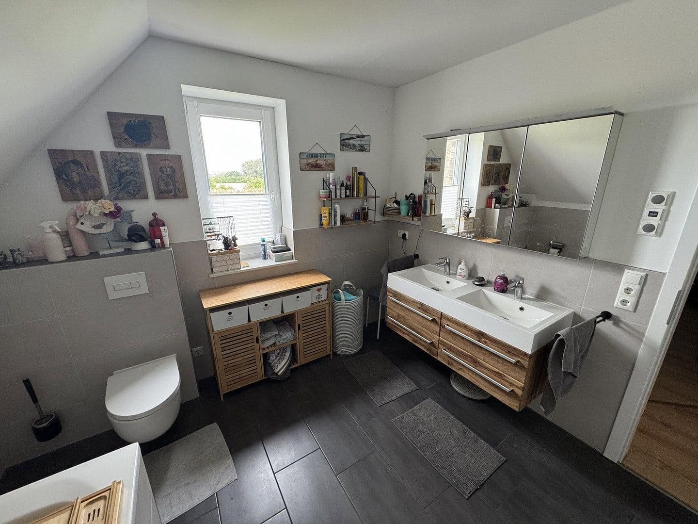 Prodej domu 149 m², pozemek 401 m², Hauptstraße 59b, Wesenberg, Šlesvicko-Holštýnsko Prodej domu 149 m², pozemek 401 m², Hauptstraße 59b, Wesenberg, Šlesvicko-Holštýnsko