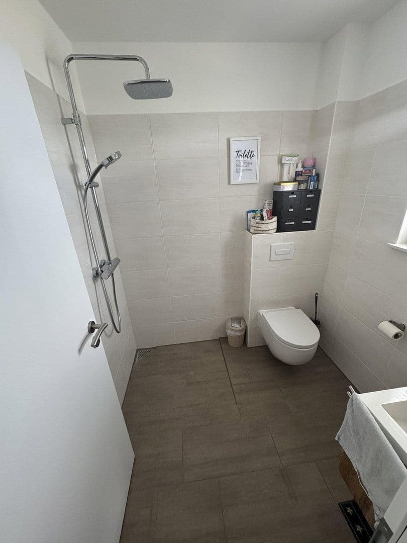 Prodej domu 149 m², pozemek 401 m², Hauptstraße 59b, Wesenberg, Šlesvicko-Holštýnsko Prodej domu 149 m², pozemek 401 m², Hauptstraße 59b, Wesenberg, Šlesvicko-Holštýnsko