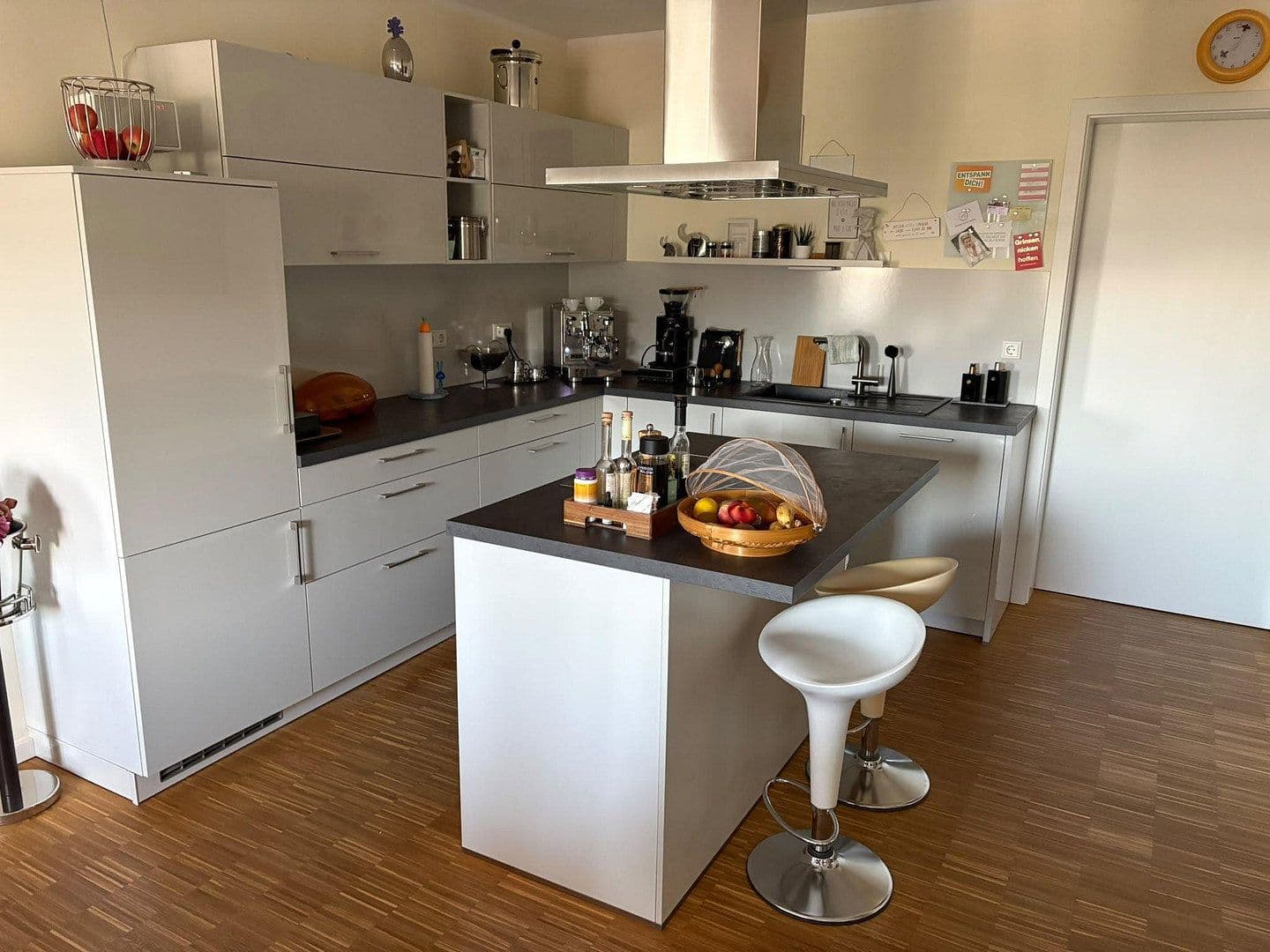 Pronájem bytu 3+1 100 m², Hagleite 32, Kulmbach, Bavorsko Pronájem bytu 3+1 100 m², Hagleite 32, Kulmbach, Bavorsko