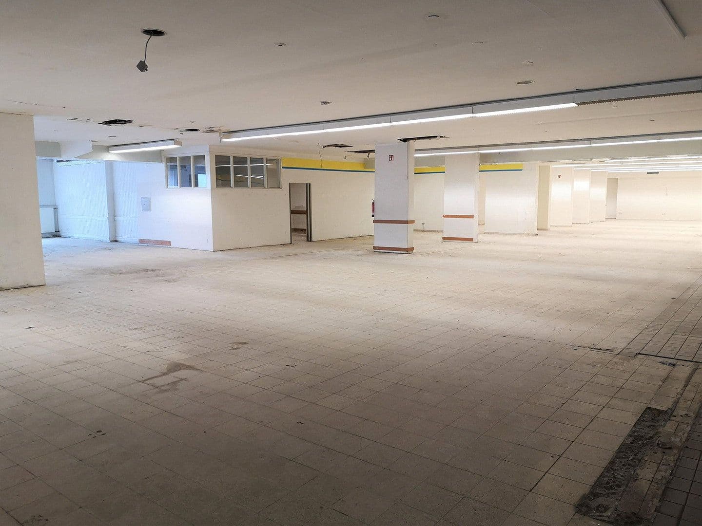 Pronájem nebytového prostoru 1.050 m², Ostlandstraße 2-10, Rendsburg, Šlesvicko-Holštýnsko Pronájem nebytového prostoru 1.050 m², Ostlandstraße 2-10, Rendsburg, Šlesvicko-Holštýnsko