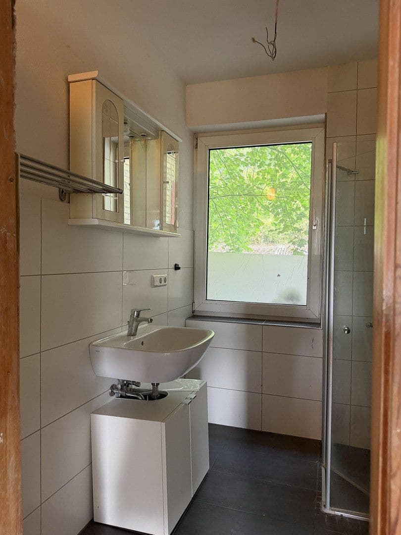 Prodej domu 185 m², pozemek 3.358 m², Adelsheim, Bádensko-Württembersko Prodej domu 185 m², pozemek 3.358 m², Adelsheim, Bádensko-Württembersko
