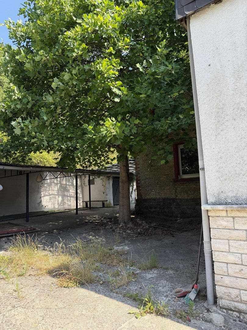 Prodej domu 185 m², pozemek 3.358 m², Adelsheim, Bádensko-Württembersko Prodej domu 185 m², pozemek 3.358 m², Adelsheim, Bádensko-Württembersko