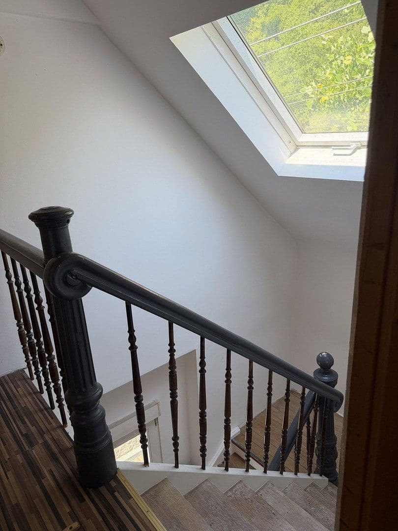 Prodej domu 185 m², pozemek 3.358 m², Adelsheim, Bádensko-Württembersko Prodej domu 185 m², pozemek 3.358 m², Adelsheim, Bádensko-Württembersko