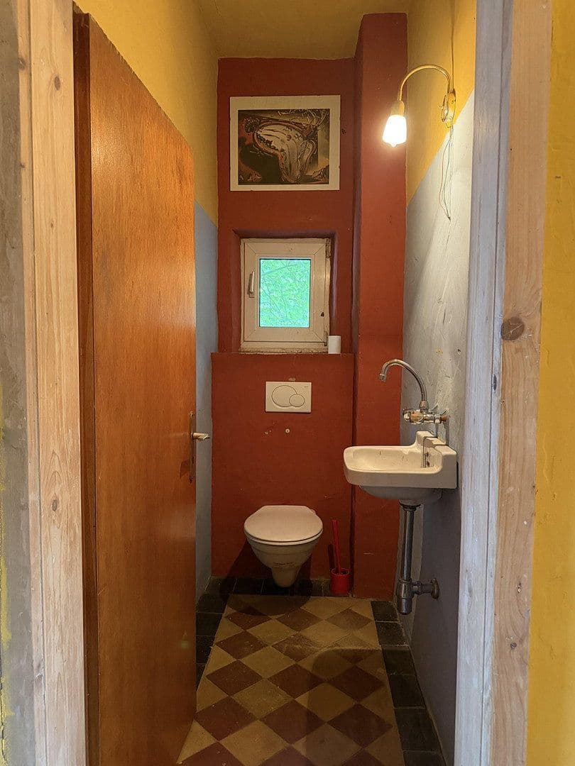 Prodej domu 185 m², pozemek 3.358 m², Adelsheim, Bádensko-Württembersko Prodej domu 185 m², pozemek 3.358 m², Adelsheim, Bádensko-Württembersko