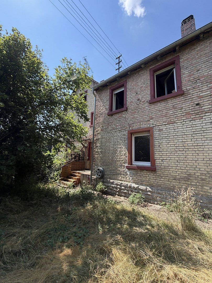Prodej domu 185 m², pozemek 3.358 m², Adelsheim, Bádensko-Württembersko Prodej domu 185 m², pozemek 3.358 m², Adelsheim, Bádensko-Württembersko