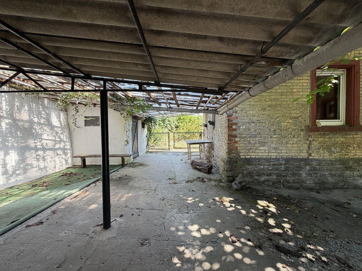 Prodej domu 185 m², pozemek 3.358 m², Adelsheim, Bádensko-Württembersko Prodej domu 185 m², pozemek 3.358 m², Adelsheim, Bádensko-Württembersko