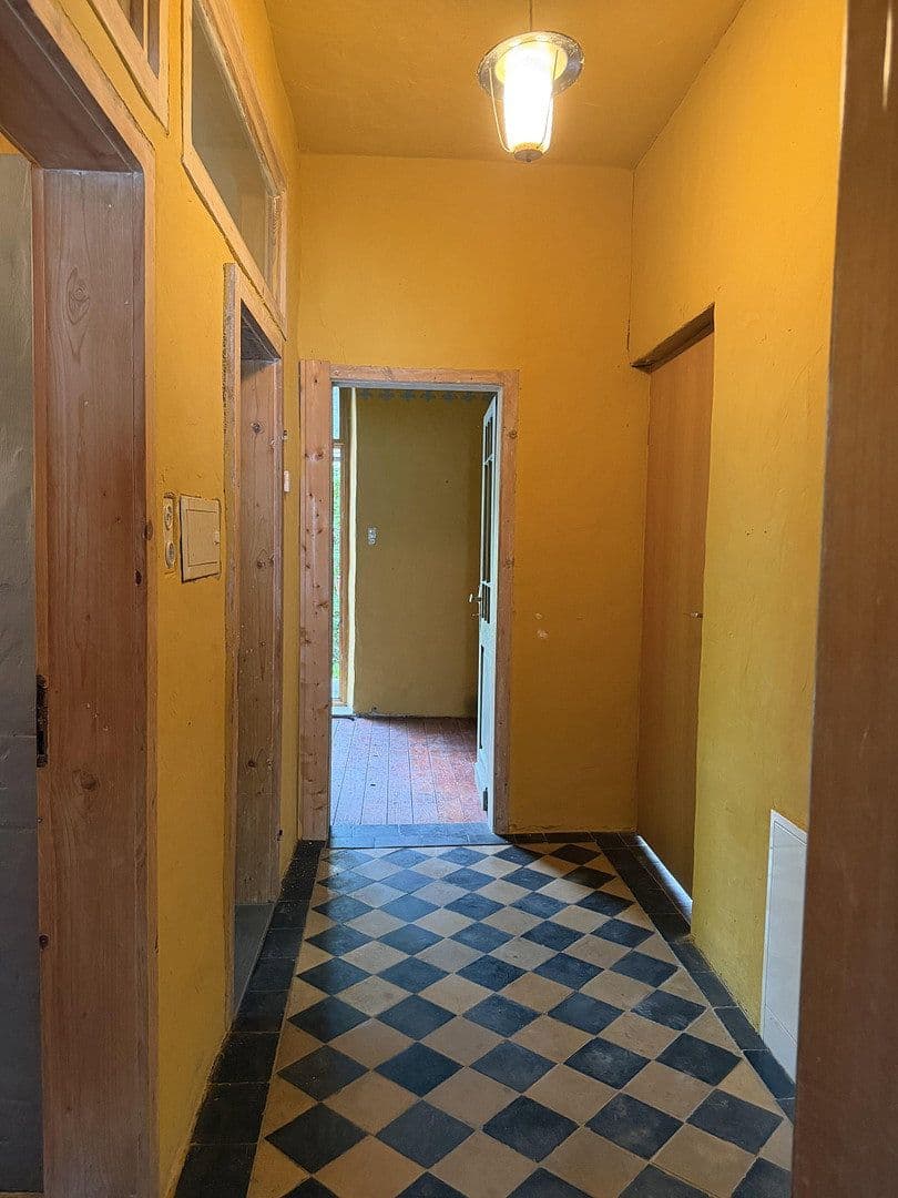 Prodej domu 185 m², pozemek 3.358 m², Adelsheim, Bádensko-Württembersko Prodej domu 185 m², pozemek 3.358 m², Adelsheim, Bádensko-Württembersko