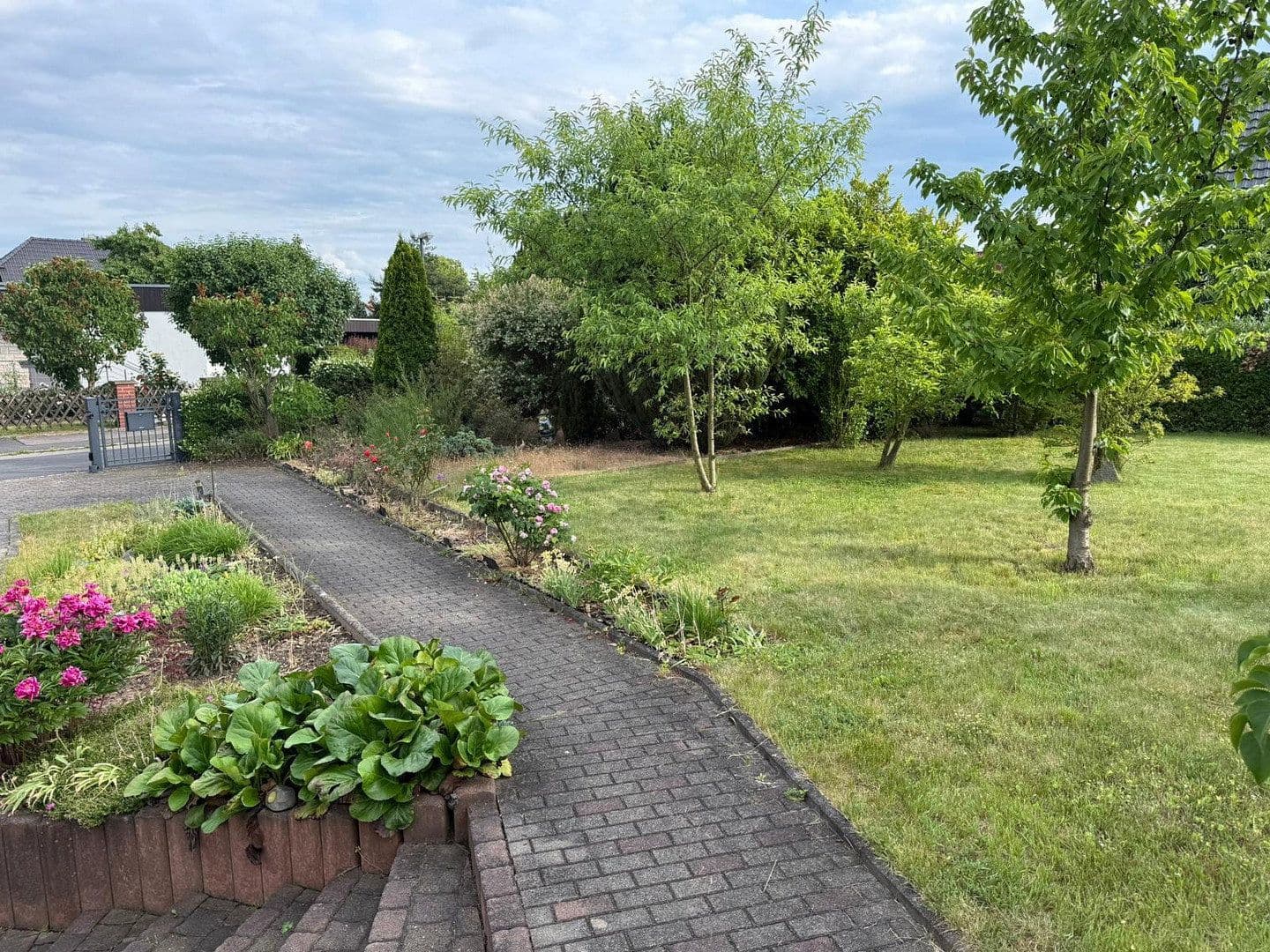 Prodej domu 115 m², pozemek 1.209 m², Dresden, Sasko Prodej domu 115 m², pozemek 1.209 m², Dresden, Sasko