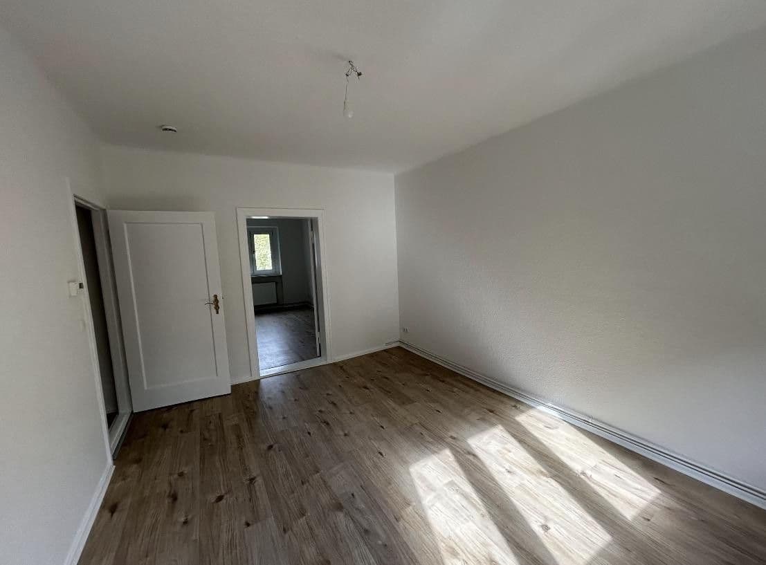 Pronájem bytu 2+1 51 m², Märkische Aue 12, Brandenburg ad Havel, Braniborsko Pronájem bytu 2+1 51 m², Märkische Aue 12, Brandenburg ad Havel, Braniborsko