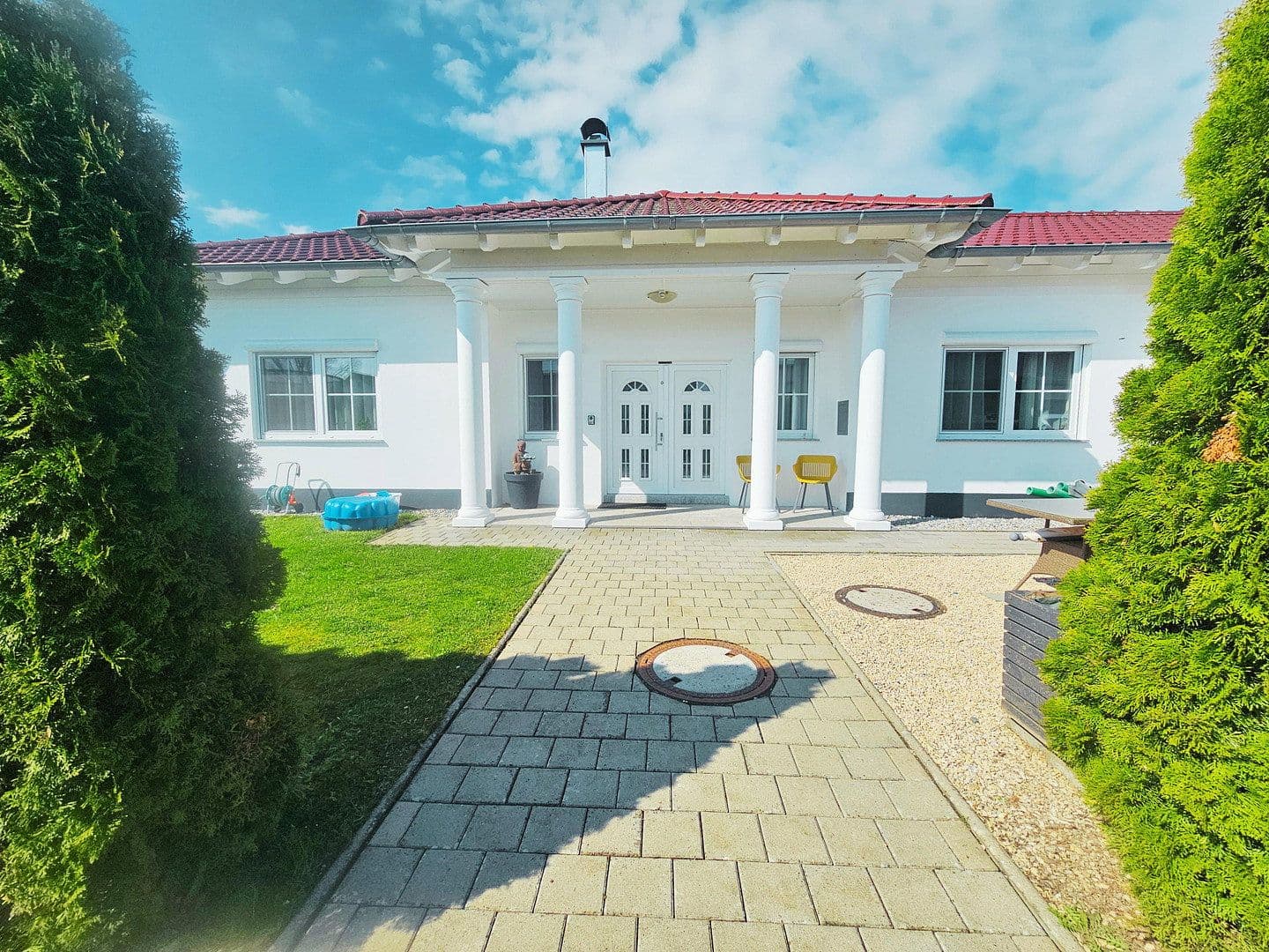 Prodej domu 180 m², pozemek 620 m², Bad Buchau, Bádensko-Württembersko Prodej domu 180 m², pozemek 620 m², Bad Buchau, Bádensko-Württembersko