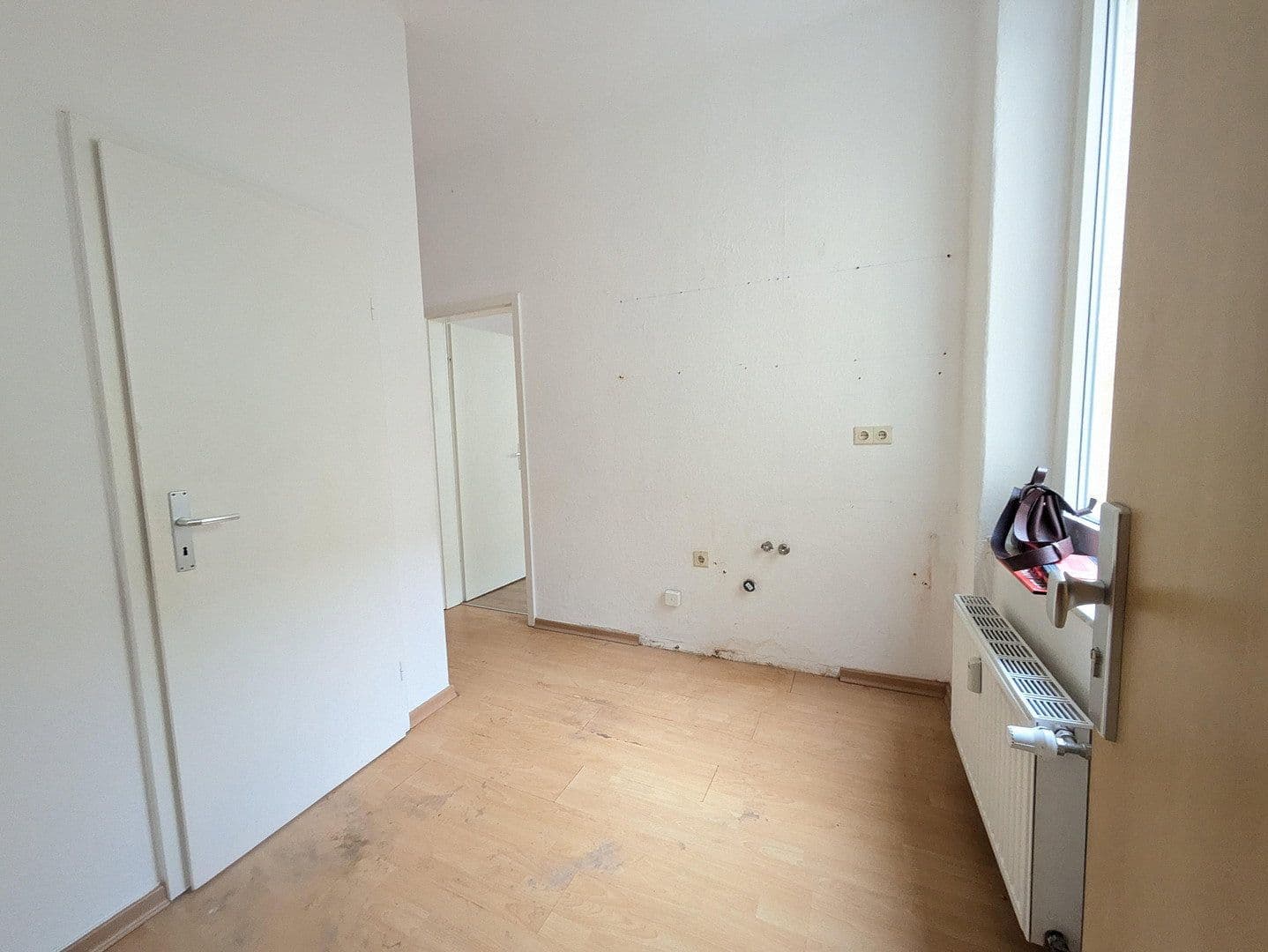 Pronájem bytu 2+1 37 m², Thomasiusstr. 12, Halle, Sasko-Anhaltsko Pronájem bytu 2+1 37 m², Thomasiusstr. 12, Halle, Sasko-Anhaltsko