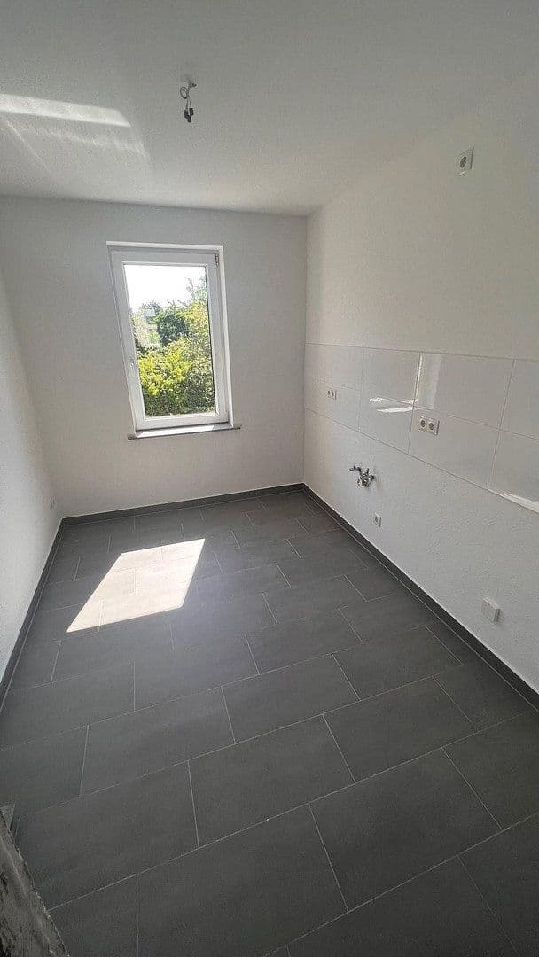 Prodej domu 279 m², pozemek 345 m², Schkeuditz, Sasko Prodej domu 279 m², pozemek 345 m², Schkeuditz, Sasko