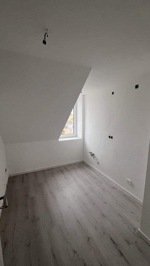 Prodej domu 279 m², pozemek 345 m², Schkeuditz, Sasko Prodej domu 279 m², pozemek 345 m², Schkeuditz, Sasko
