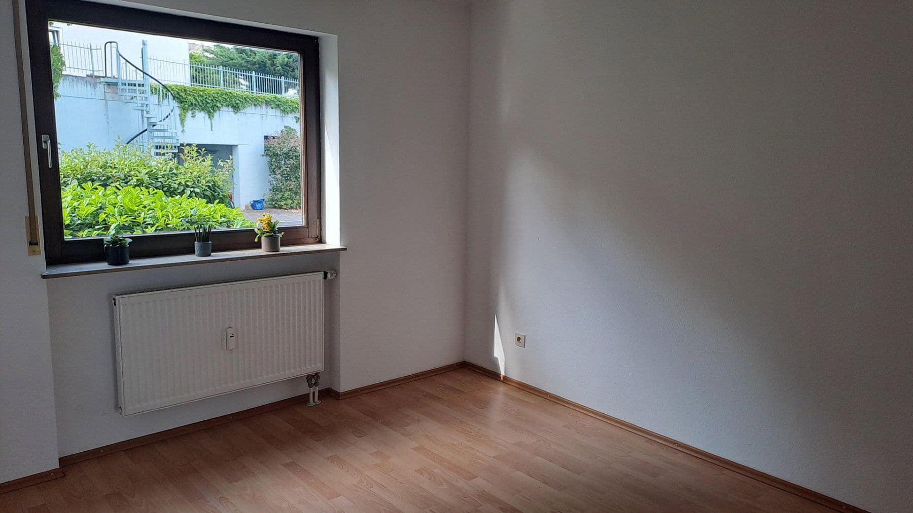 Pronájem bytu 3+1 86 m², Heisenbergstraße, Würzburg, Bavorsko Pronájem bytu 3+1 86 m², Heisenbergstraße, Würzburg, Bavorsko