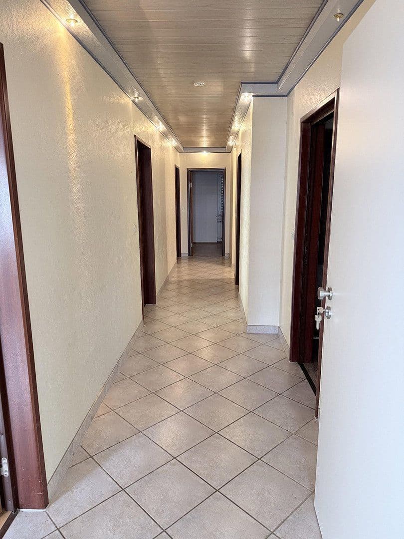 Pronájem bytu 4+1 104 m², Fronhausen, Hessen Pronájem bytu 4+1 104 m², Fronhausen, Hessen